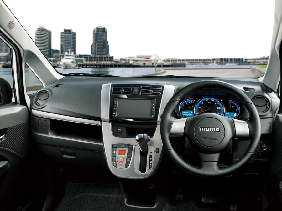  Daihatsu Move Custom 2012 года  (фото 2 из 7)